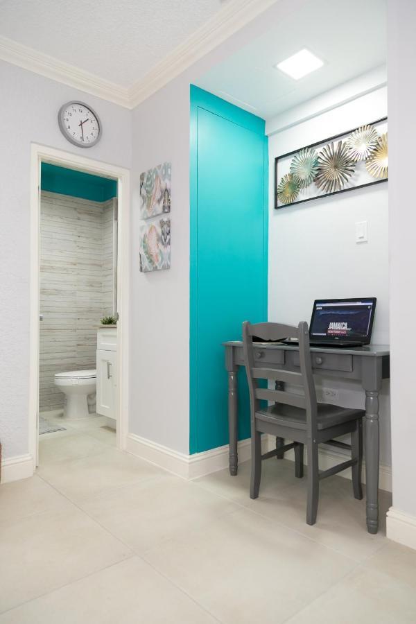 Choose To Be Happy At Seymour # 9 And #16 - Studio Apartments คิงส์ตัน ภายนอก รูปภาพ