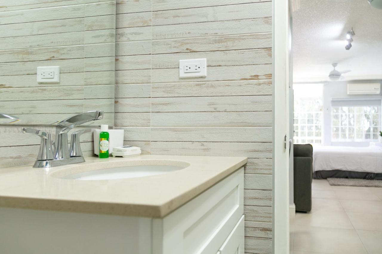 Choose To Be Happy At Seymour # 9 And #16 - Studio Apartments คิงส์ตัน ภายนอก รูปภาพ